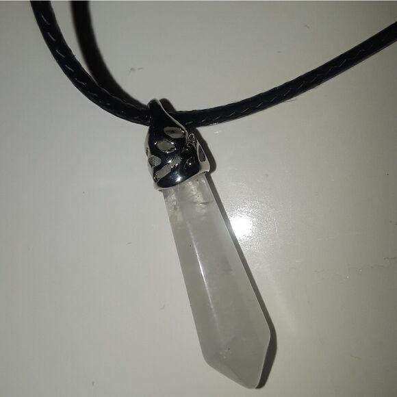 Hand crafted crystal pendant necklace - Picture 6 of 7
